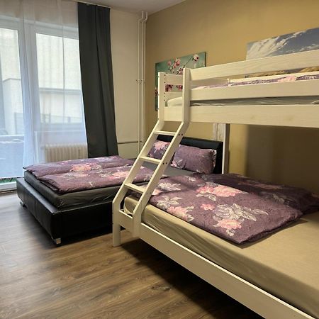 Berlin Pur - Wohnung Fuer Bis Zu 12 Personen Екстер'єр фото