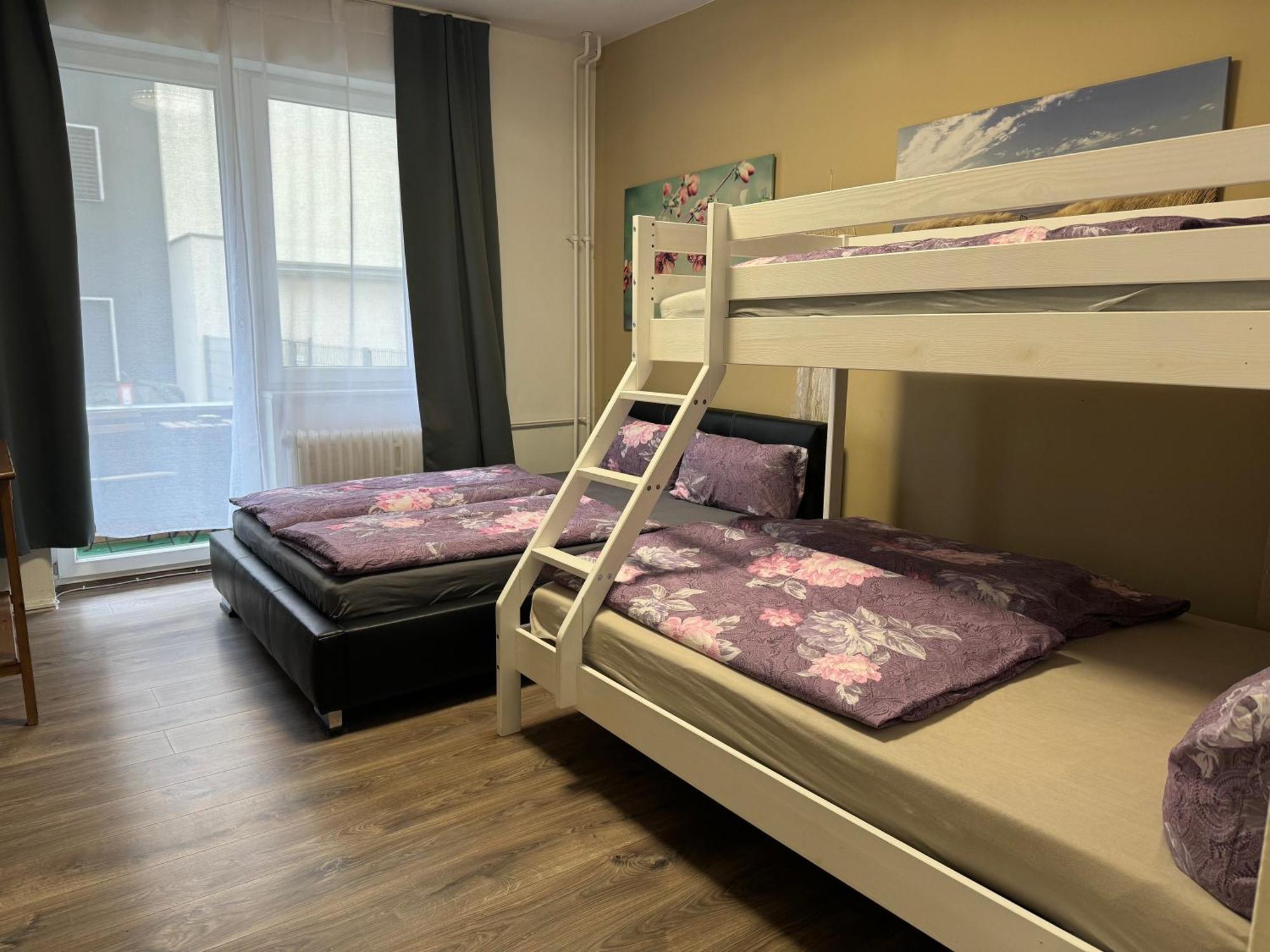 Berlin Pur - Wohnung Fuer Bis Zu 12 Personen Екстер'єр фото